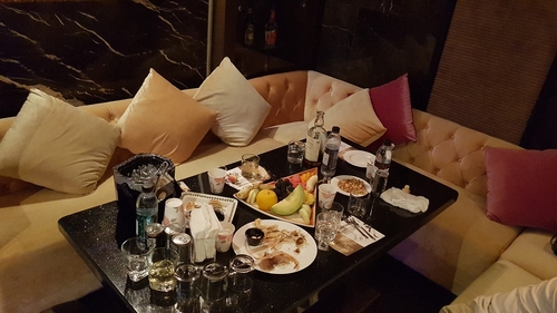 부산 연산동 노래방 내부 모습